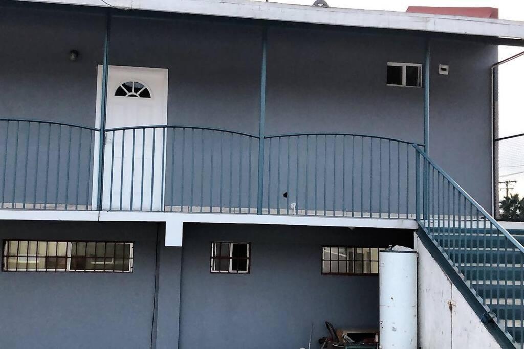 Lovely 1 Bedroom Apartment W/Private Parking Ensenada Exterior photo