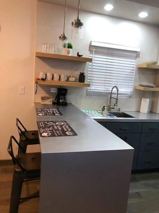 Lovely 1 Bedroom Apartment W/Private Parking Ensenada Exterior photo